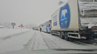 D-100'de kapanan yol açıldı