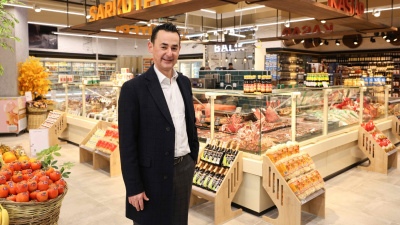 60. Gurme mağazasını açtı