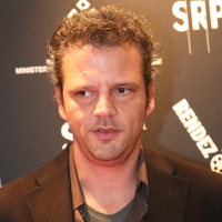 Ünlü yönetmene silahlı saldırı