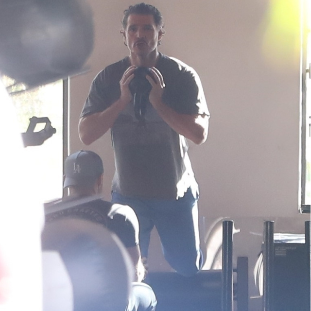 Pedro Pascal antrenmanda