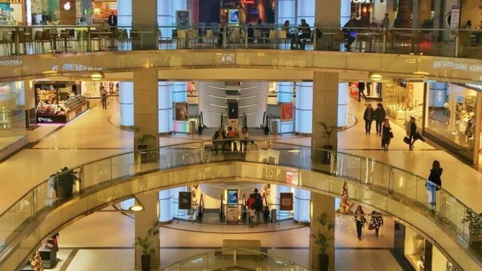 1 Ocak 2026 AVM Açılış Saatleri: Yılbaşında Alışveriş Merkezleri Kaçta Açık?