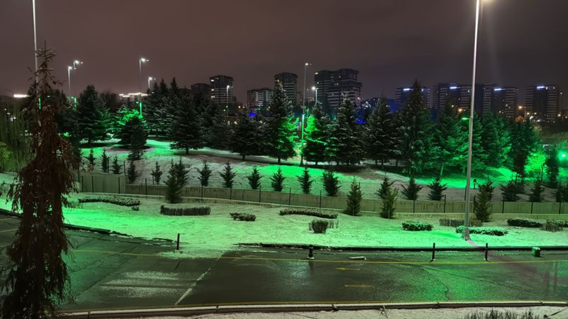 Ankara'da kar yağışı etkili oldu