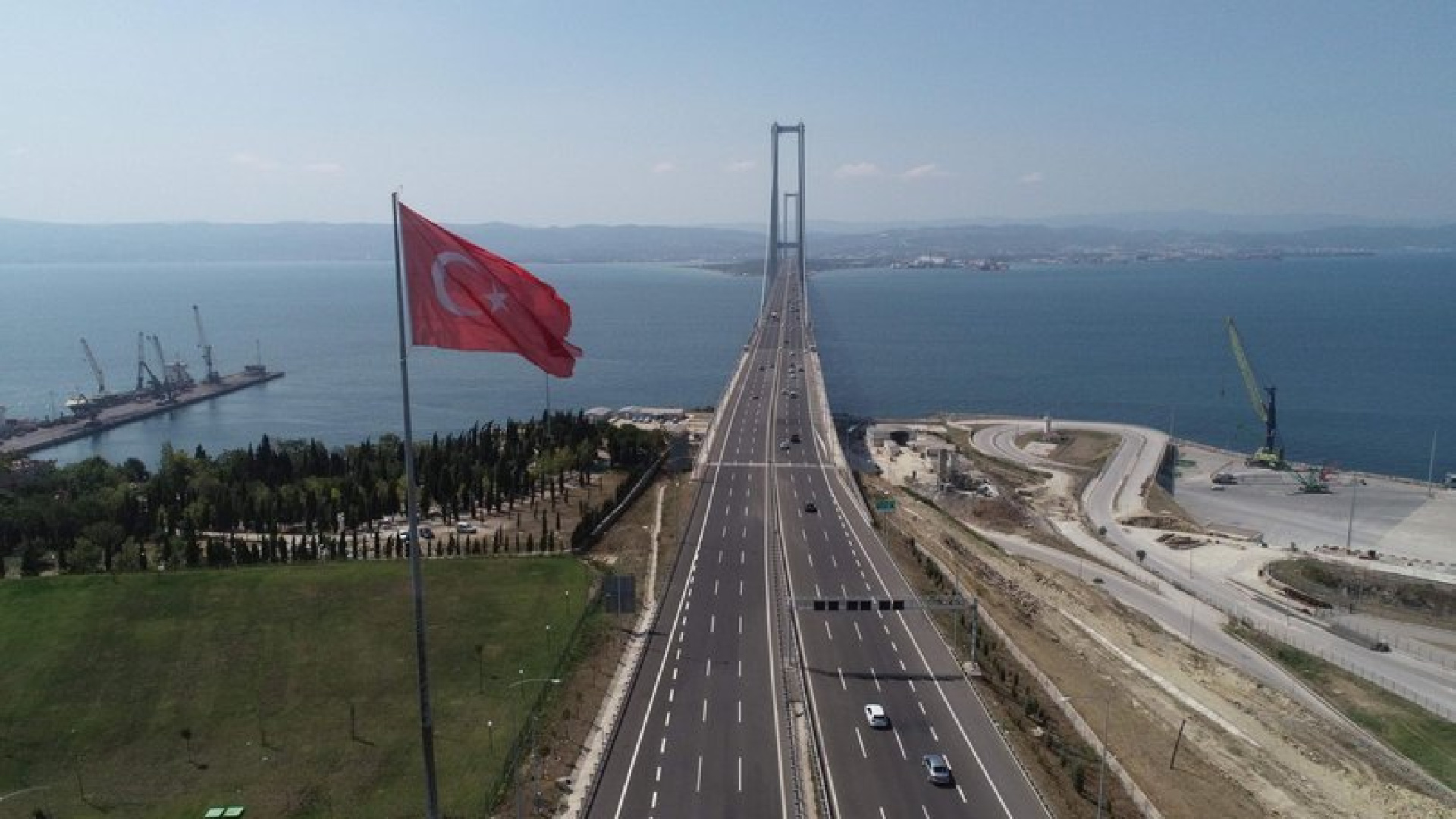 2026 Köprü ve Otoyol Ücretlerine Zam: Yeni Geçiş Fiyatları Açıklandı