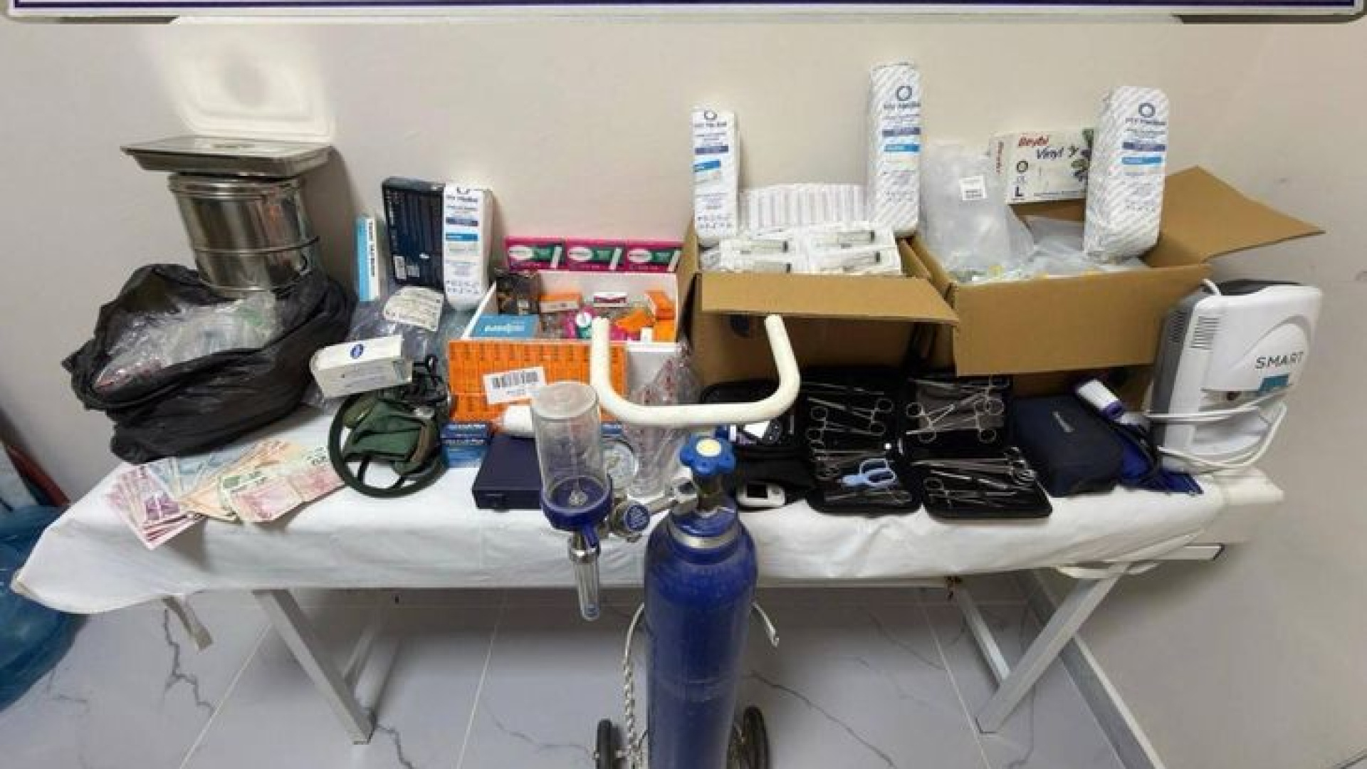 Son dakika: Kaçak sağlık merkezine operasyon düzenlendi