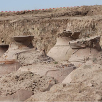 Van'da toprak altında gizli depo!