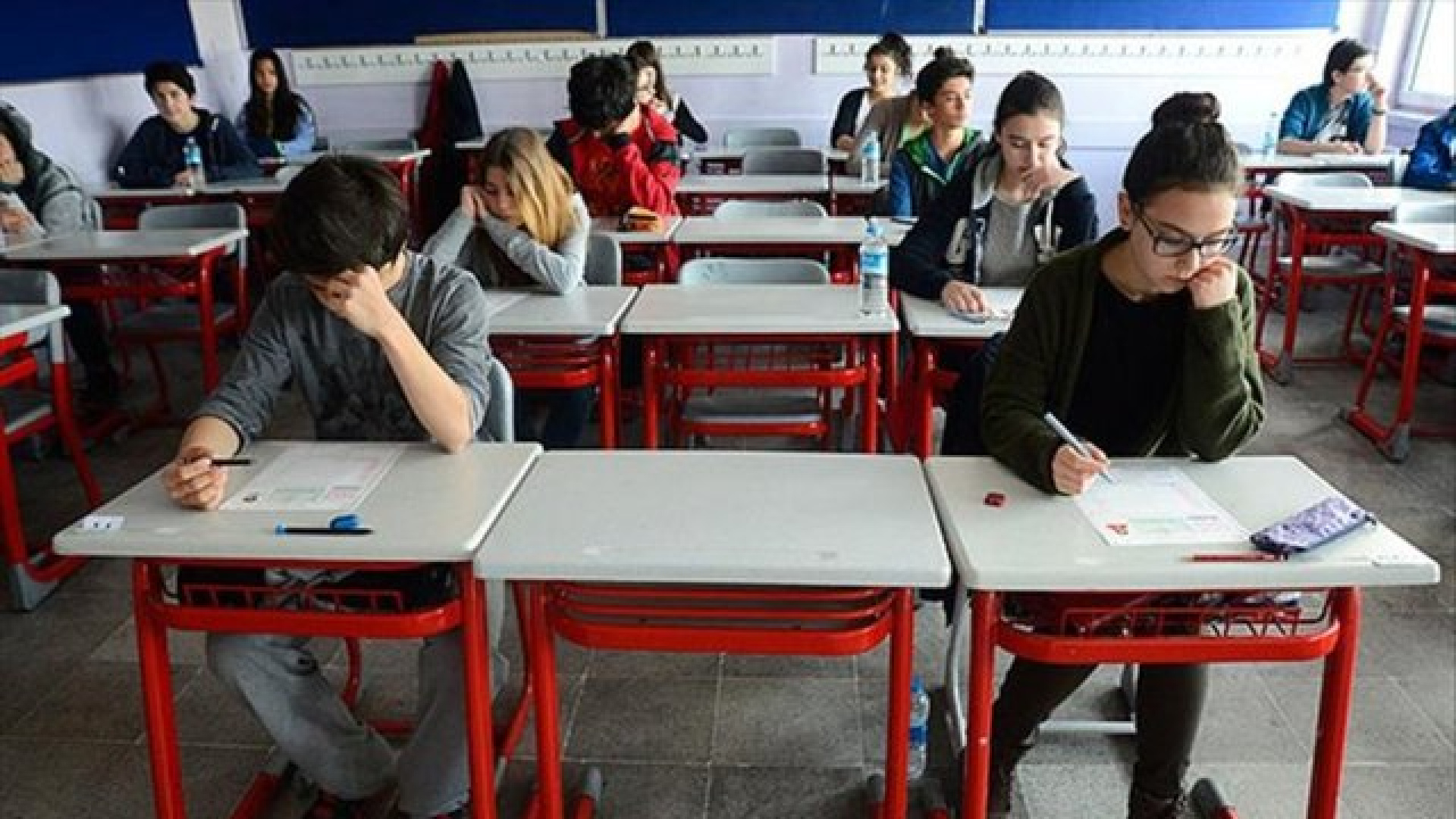 1 Ocak 2026 Perşembe Okullar Tatil Mi? MEB'den Beklenen Açıklama