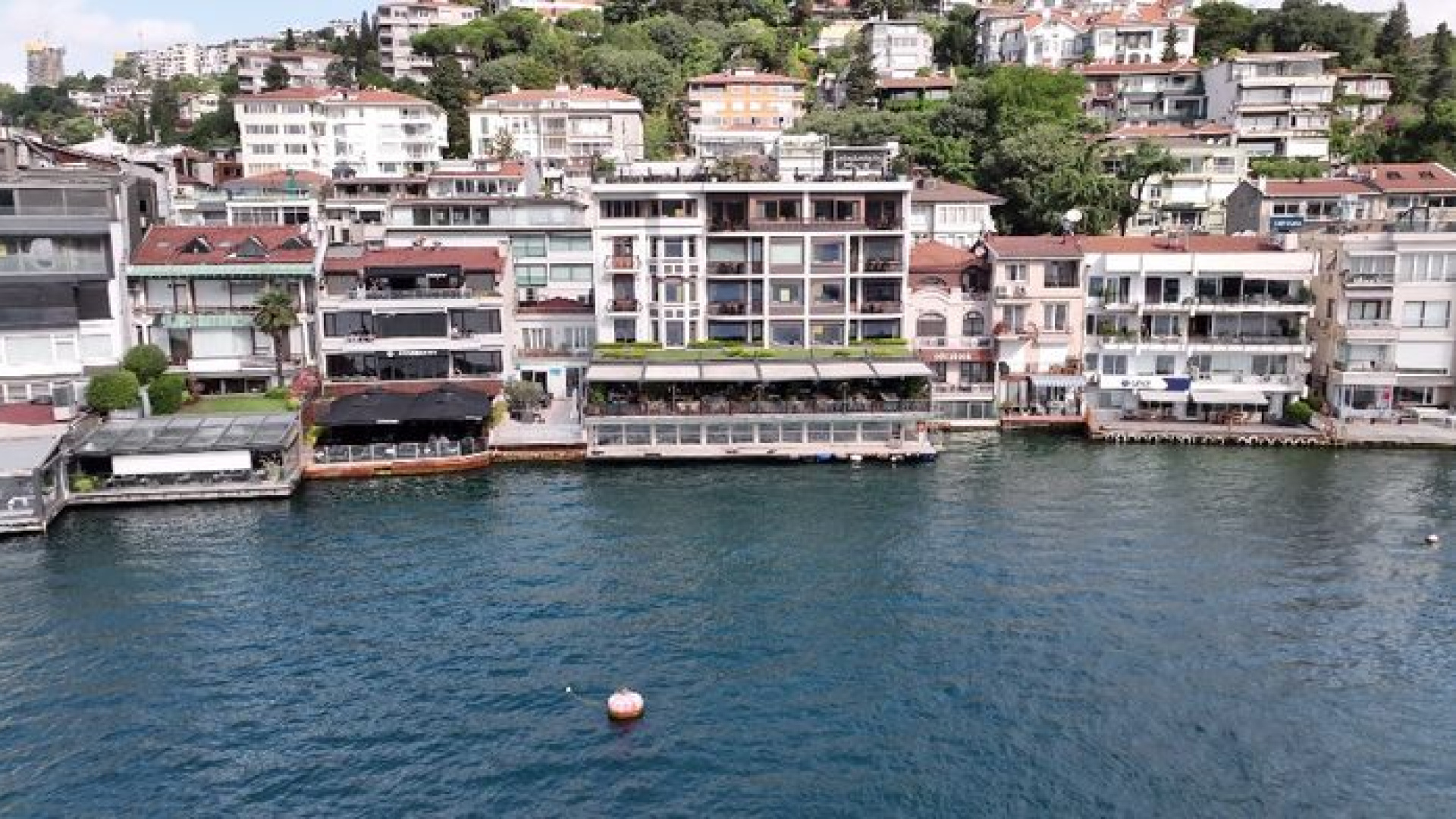 İstanbul'da Uyuşturucu Operasyonu: 3 Lüks Mekan 1 Ay Kapatıldı