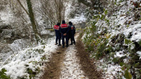 Atletli adam karlı havada ölü bulundu