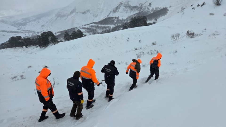 Çığ faciasında yürekleri yakan çalışma!