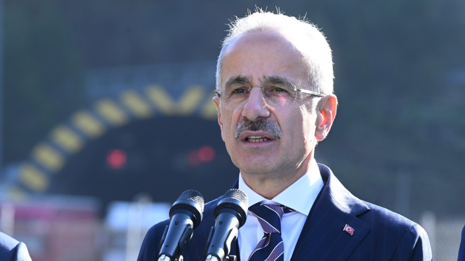 58 bin 246 trafik levhası kaldırıldı