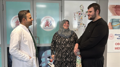 Abur cuburun da etkisiyle 198 kiloya çıktı! 6 ayda 50 kilo verdi