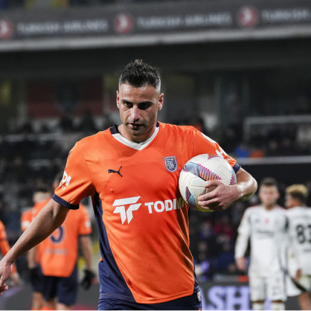 Başakşehir'de ayrılık!