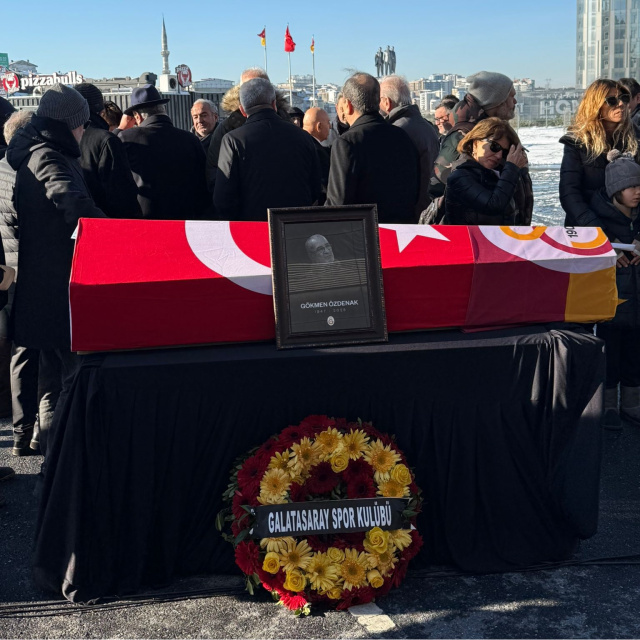 Gökmen Özdenak'a RAMS Park'ta veda!