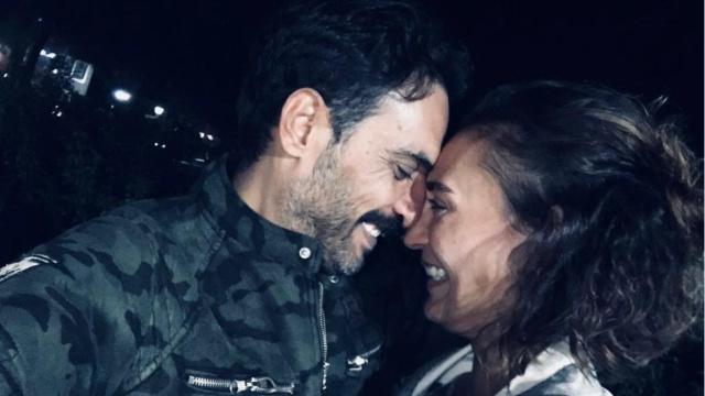 "1999 ömrüme açan gülün tarihidir"