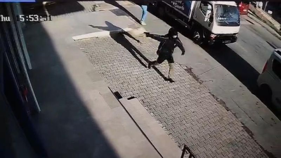 Saldırgan 14 yaşında! Markete ateş açtı!