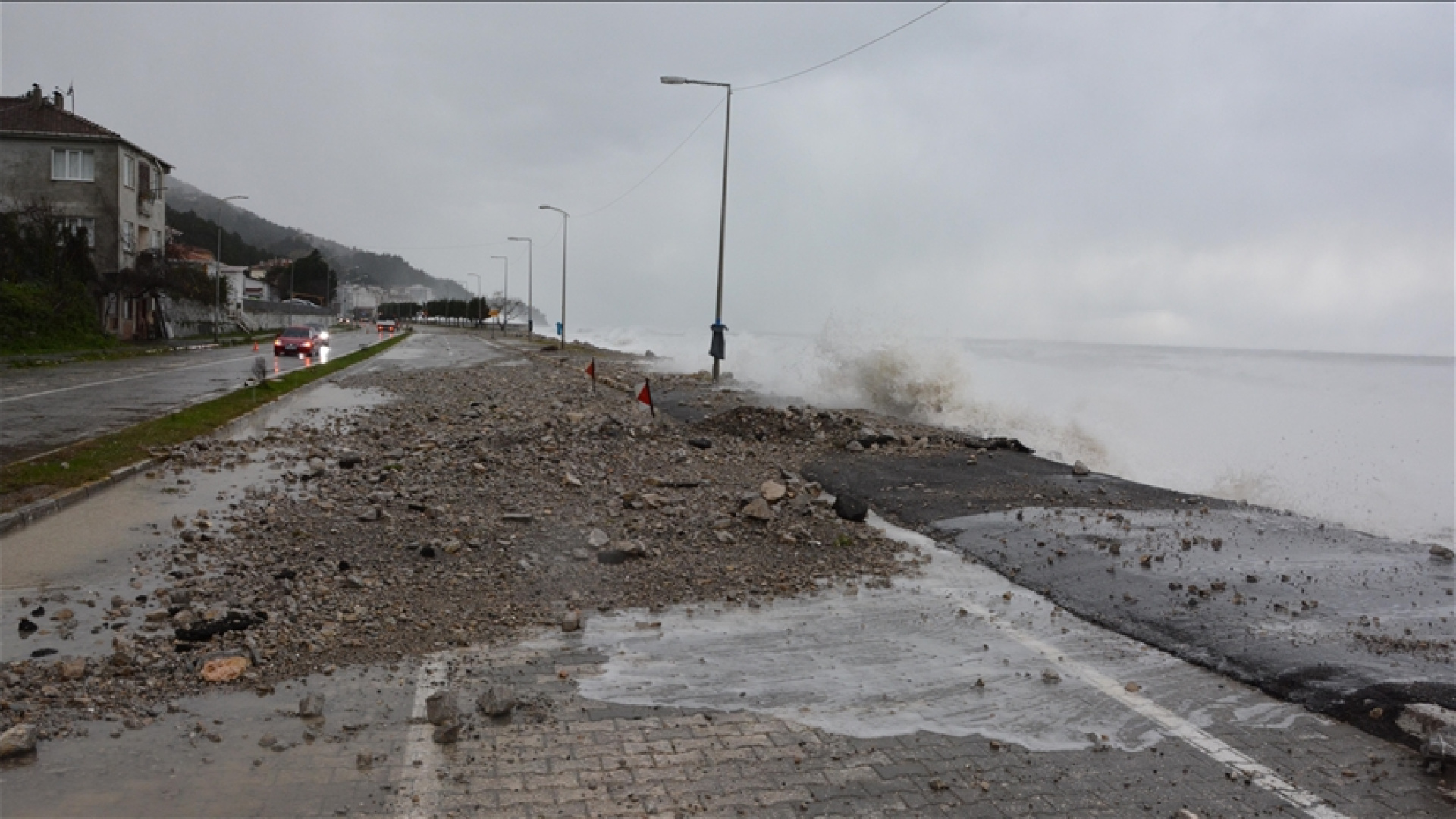 Kastamonu Valiliğinden fırtına uyarısı