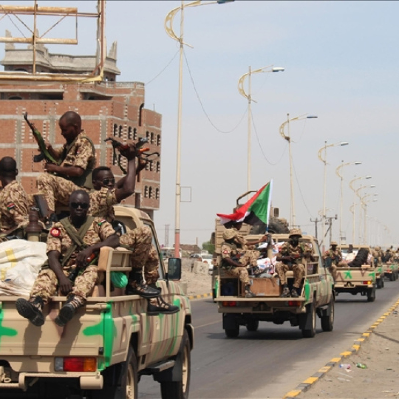 BAE, Yemen'den çekildi