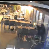 Restorana silahlı saldırı: 1 ölü, 3 yaralı