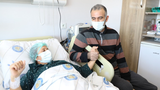 Mayın mağduru eşinin böbreğiyle diyalizden kurtuldu