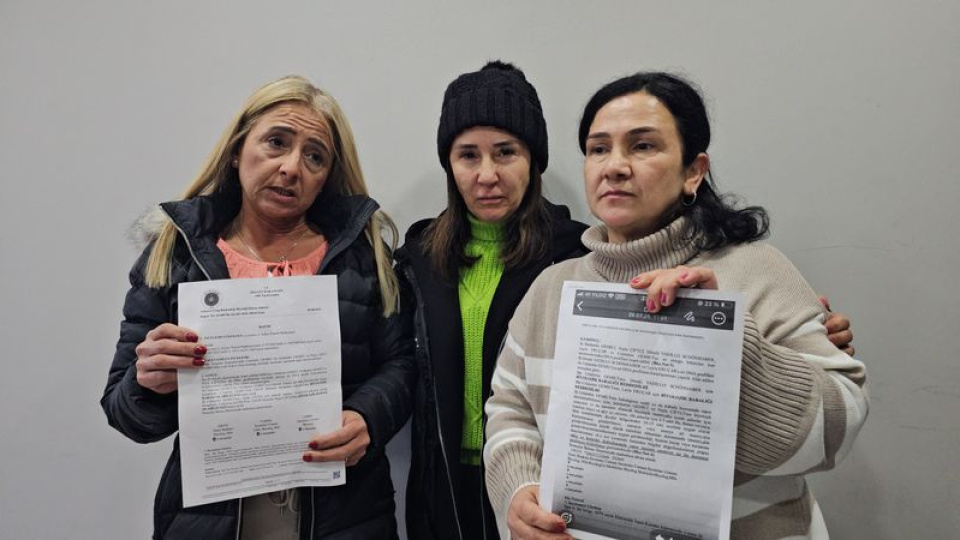 4 kardeşten 2'si başkasından çıktı! Dededen DNA alınacak!