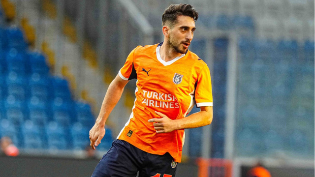 Başakşehir ayrılığı açıkladı!