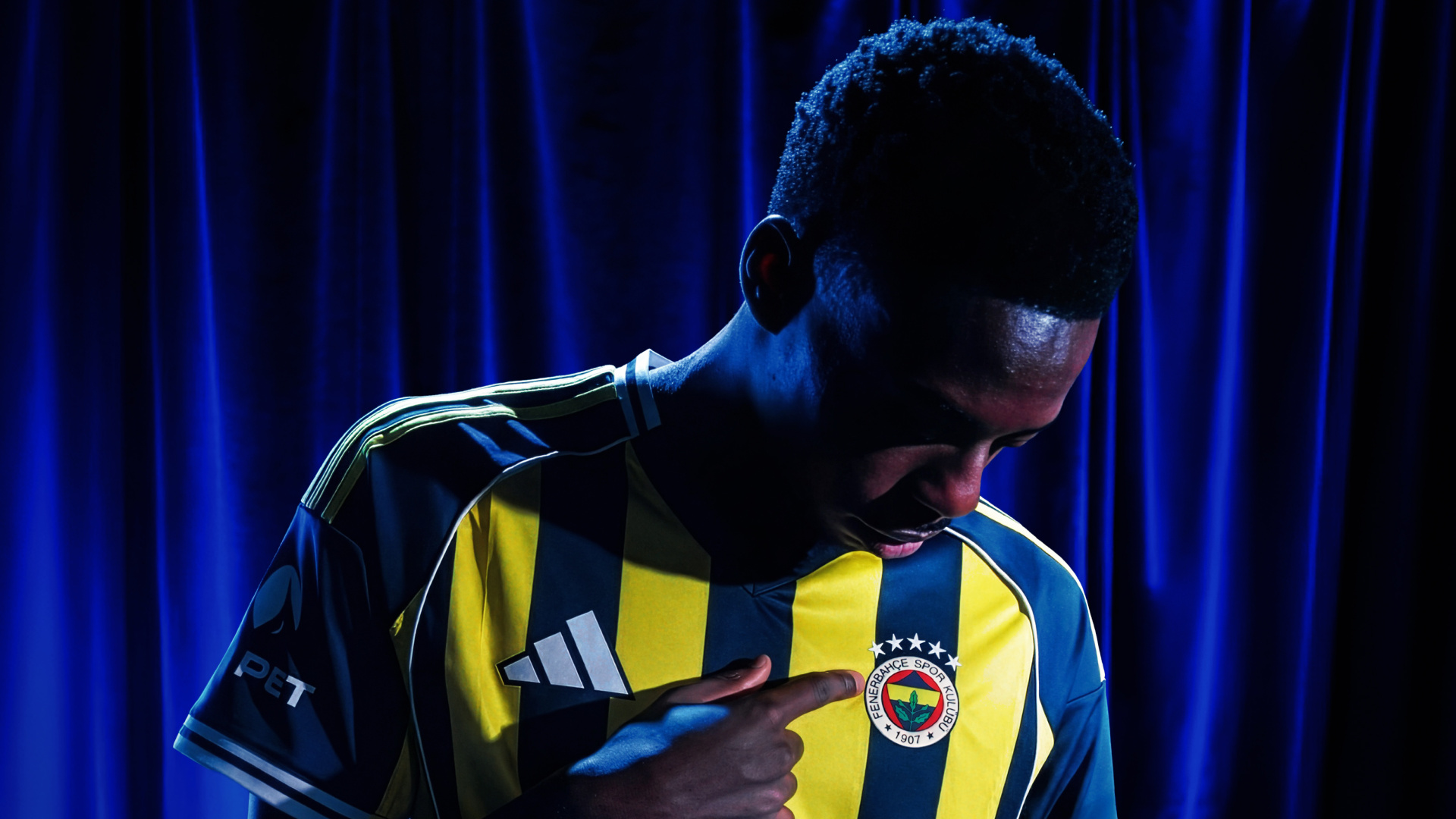 Fenerbahçe'nin 8. Hollandalı Futbolcusu Anthony Musaba Oldu