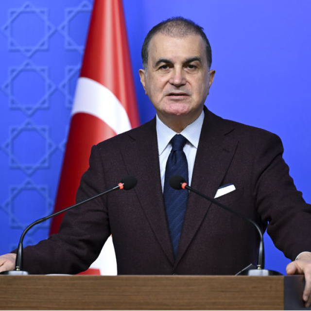 Çelik'ten Özel'e tepki