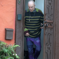 Ünlü oyuncu tanınmaz halde