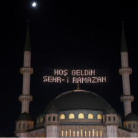 "Ramazan ayı resmi tatil olsun"