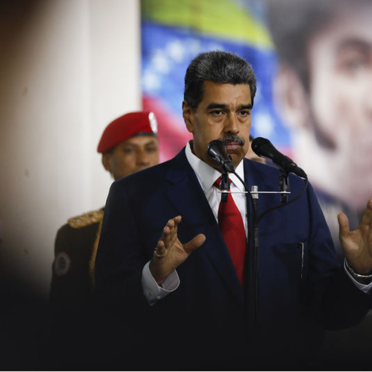 NYT'den Maduro iddiası