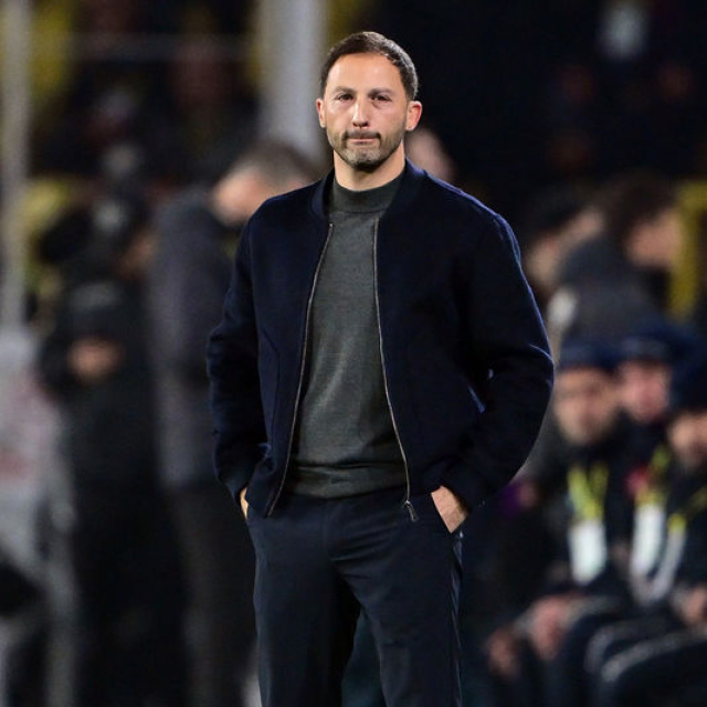 Eksikler Tedesco'yu düşündürüyor!