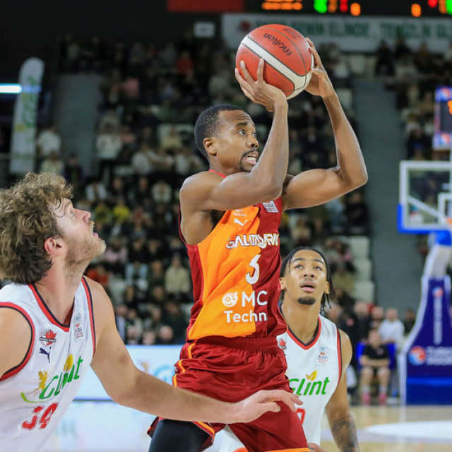 G.Saray, Manisa'da kayıp!