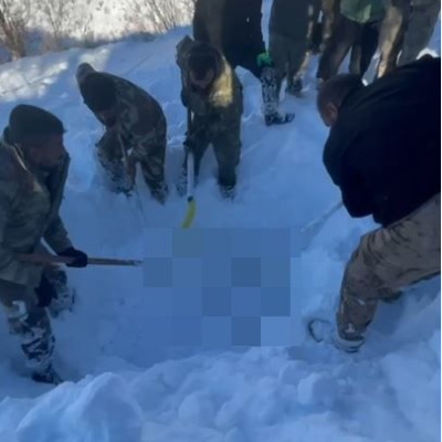 Kar altında cansız beden bulundu