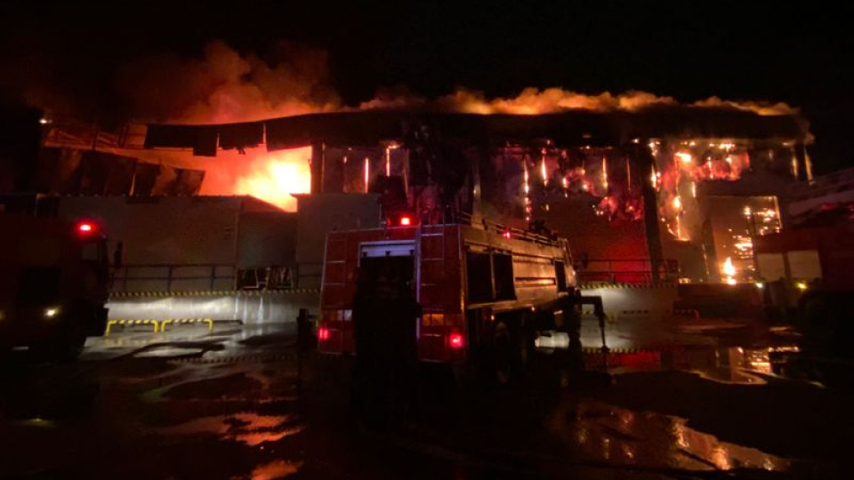 Soğuk hava deposunda yangın çıktı