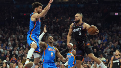 Phoenix Suns, son saniye üçlüğüyle kazandı