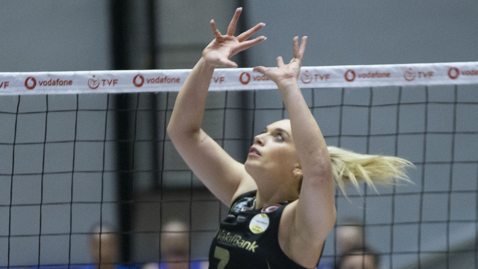 VakıfBank sakatlığı açıkladı: Cansu Özbay