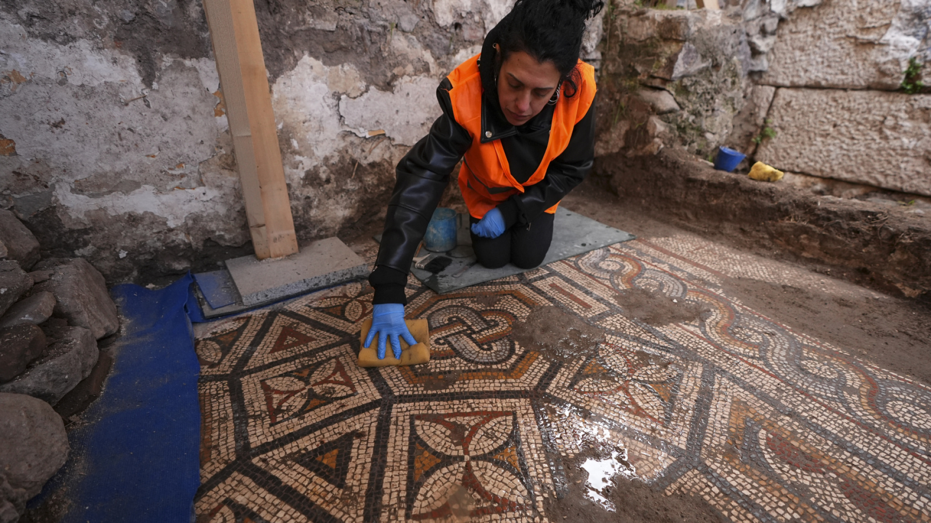 70 yıl sonra ulaşıldı! Kem gözlere karşı 'Süleyman düğümü'