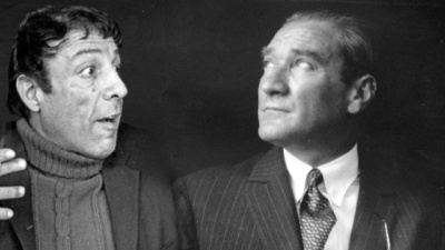 "Çok büyük bir tiyatrocu olacaksın"