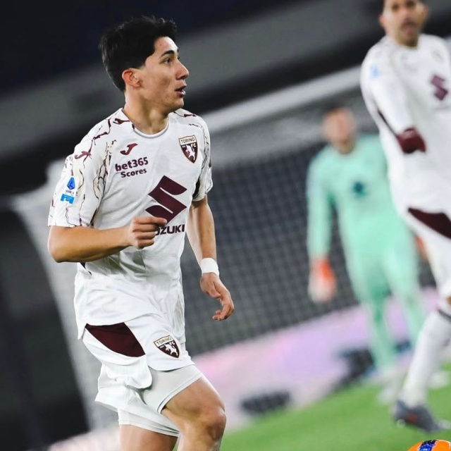 Emirhan'dan övgü alan performans!