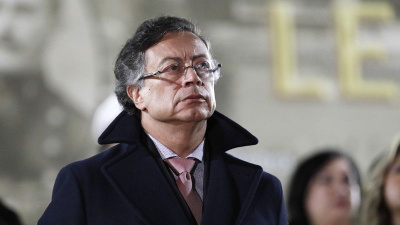 Kolombiya Devlet Başkanı: ABD gelirse "yeniden silaha sarılırım"