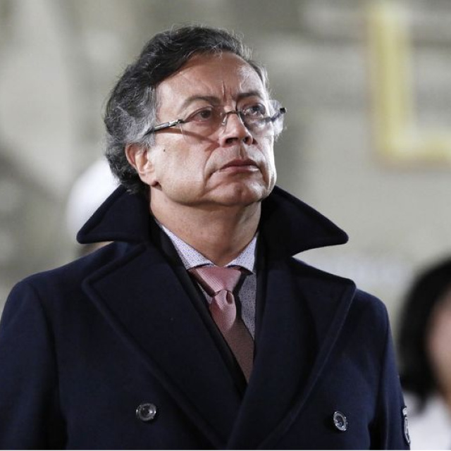 Kolombiya Devlet Başkanı: ABD gelirse "yeniden silaha sarılırım"