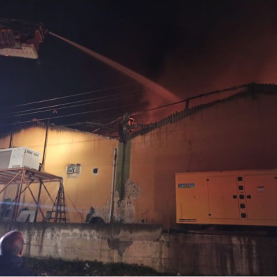 Korkutan yangın! 1 işçi hayatını kaybetti