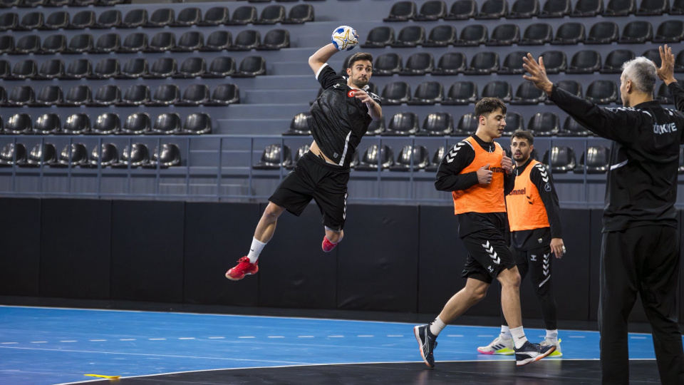 A Milli Hentbol Takımı Bulgaristan'la karşılaşacak!