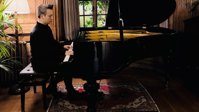 3 kıta 9 ülke 10 konser