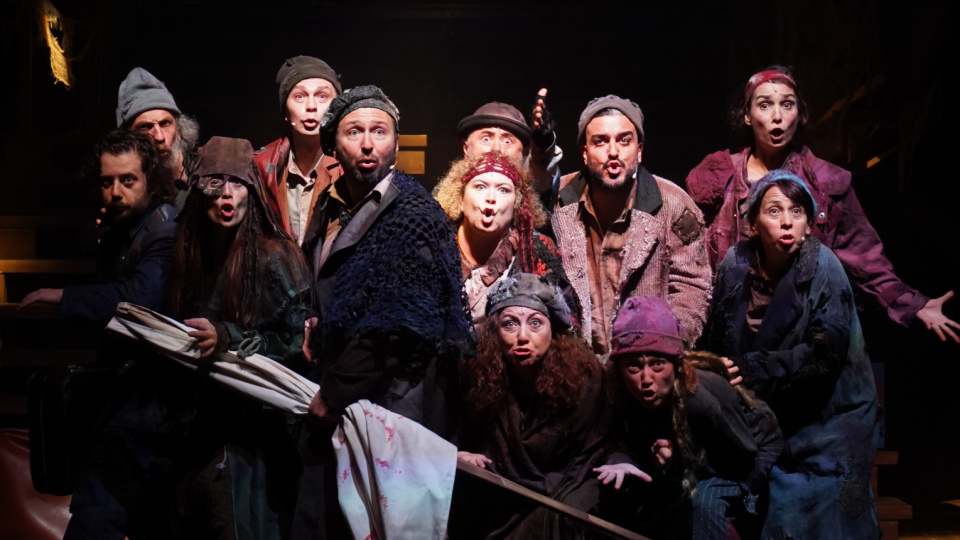 İBB Şehir Tiyatroları'nda bu ay 33 oyun var