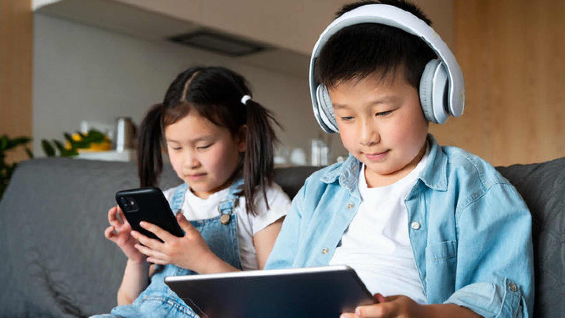 Bakan Göktaş, Kabine Toplantısı sonrası 15 yaş altına sosyal medya yasağı için tarih verdi - Teknoloji Haberleri