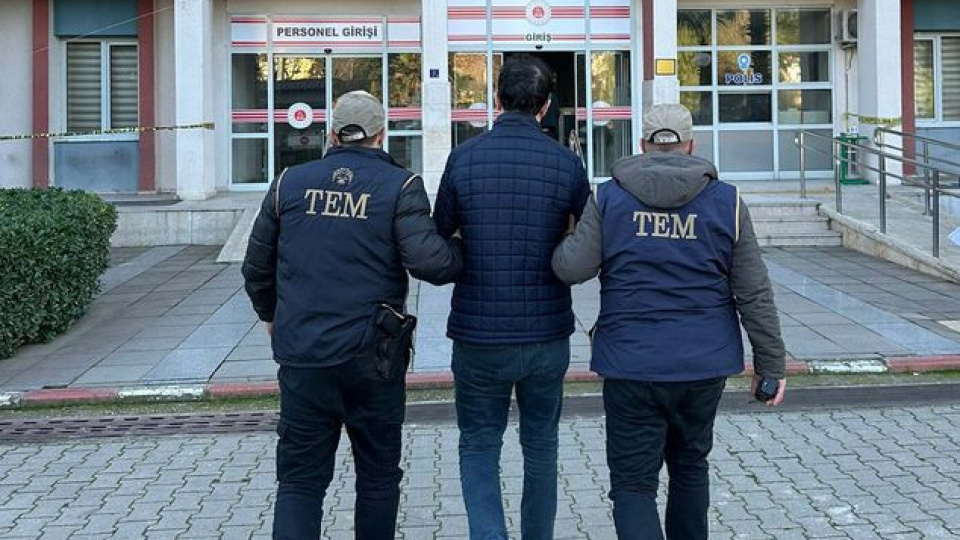 FETÖ hükümlüsü ihraç polis yakalandı