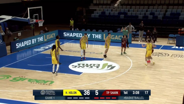 2 kişi kaldılar, hükmen mağlup oldular!