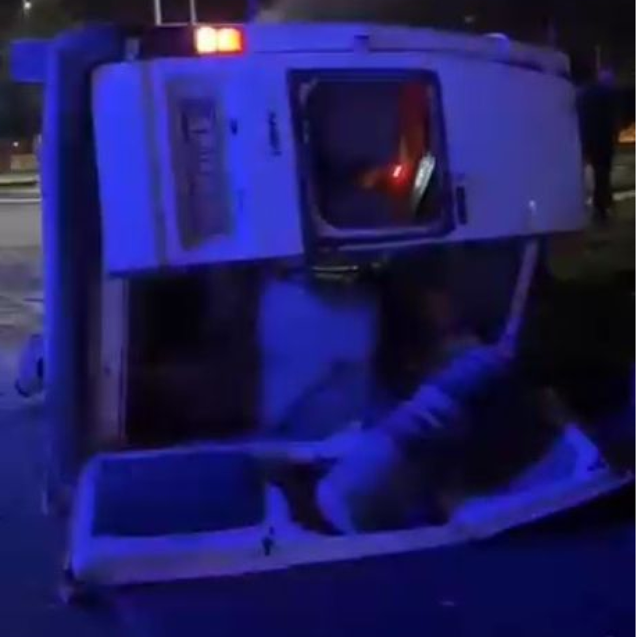 Feci kaza... 1 ölü 14 yaralı!