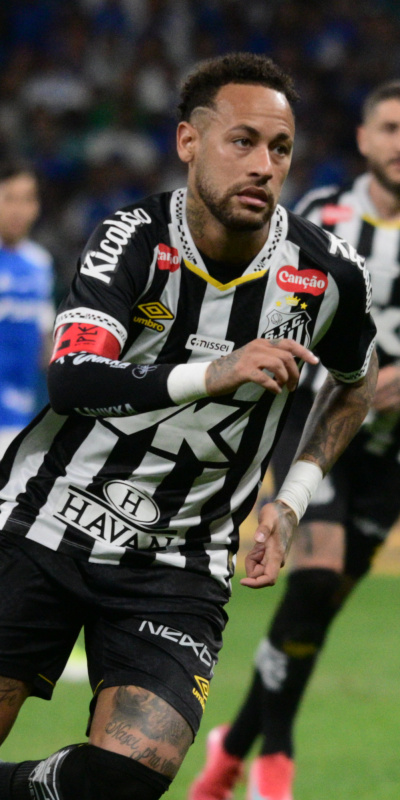 Neymar resmen açıklandı: 1 yıllık imza!